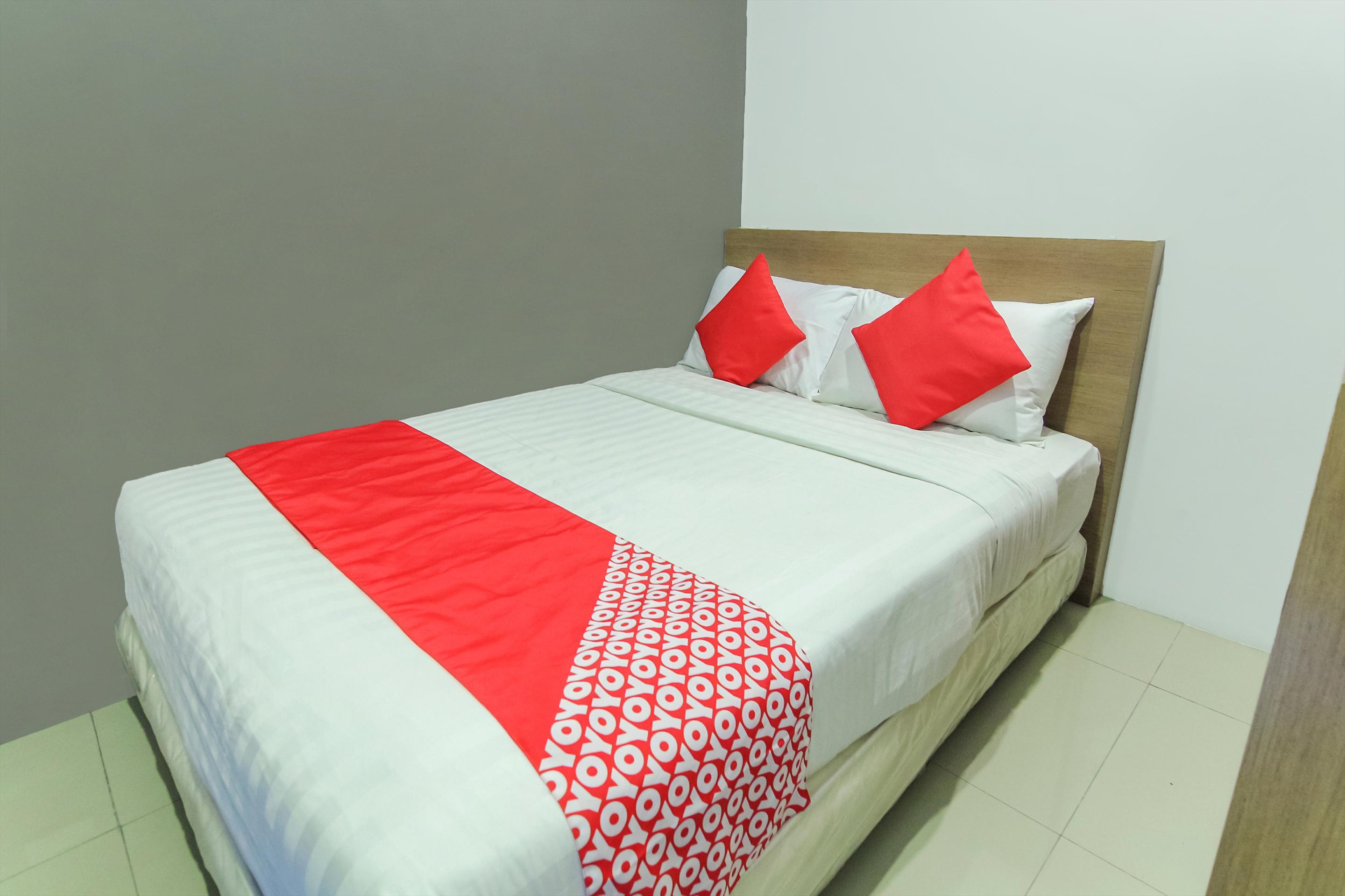 Melbourne Suites Makati City Екстер'єр фото