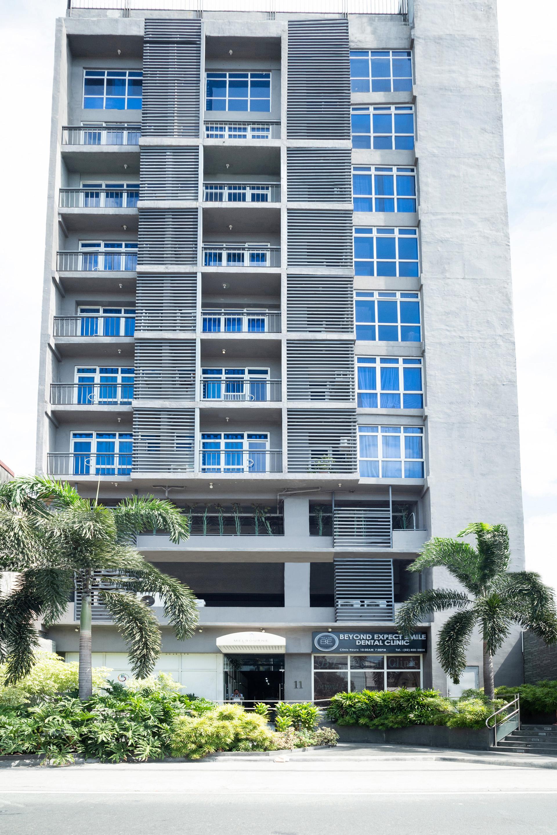 Melbourne Suites Makati City Екстер'єр фото